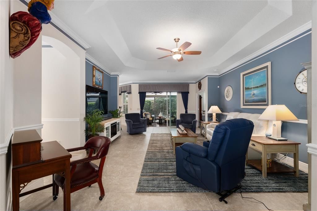 En Venta: $537,000 (3 camas, 2 baños, 2020 Pies cuadrados)