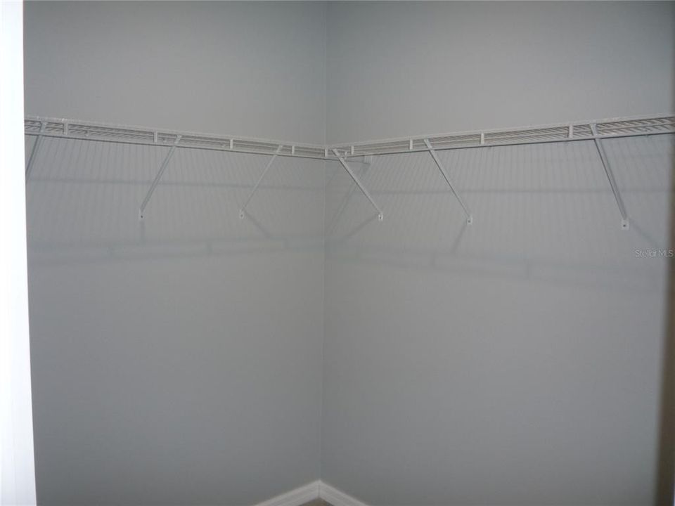 For Sale: $279,000 (3 beds, 2 baths, 1549 Square Feet)