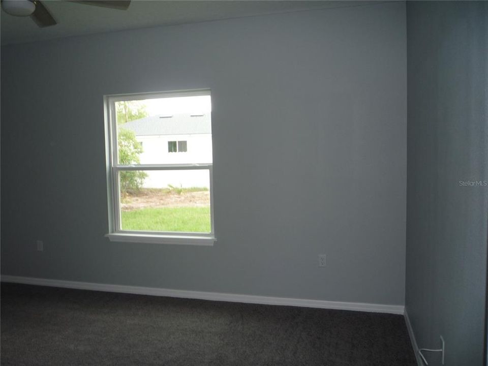 For Sale: $279,000 (3 beds, 2 baths, 1549 Square Feet)
