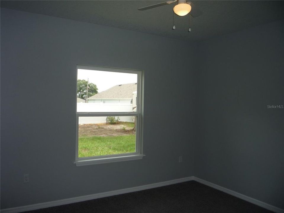 For Sale: $279,000 (3 beds, 2 baths, 1549 Square Feet)
