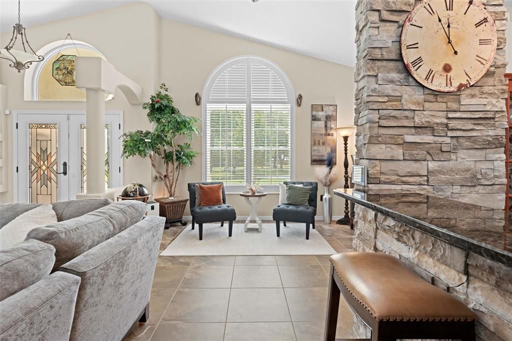 For Sale: $1,083,000 (3 beds, 2 baths, 1918 Square Feet)