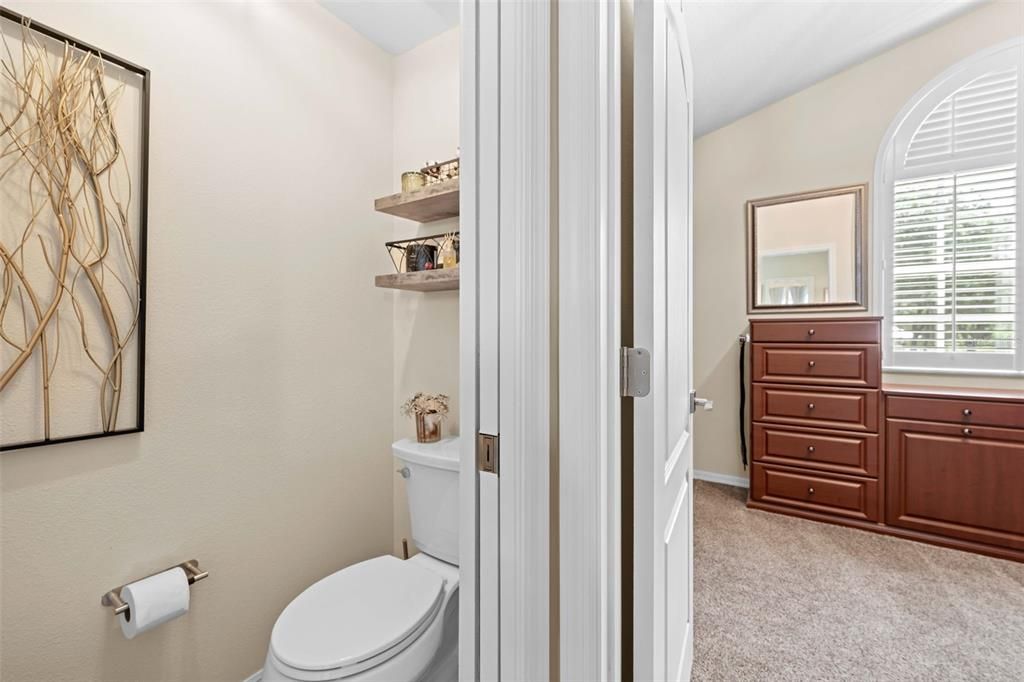 For Sale: $1,083,000 (3 beds, 2 baths, 1918 Square Feet)