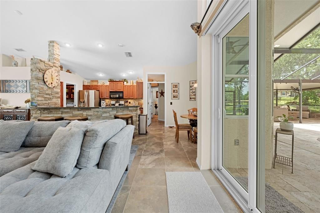 For Sale: $1,083,000 (3 beds, 2 baths, 1918 Square Feet)