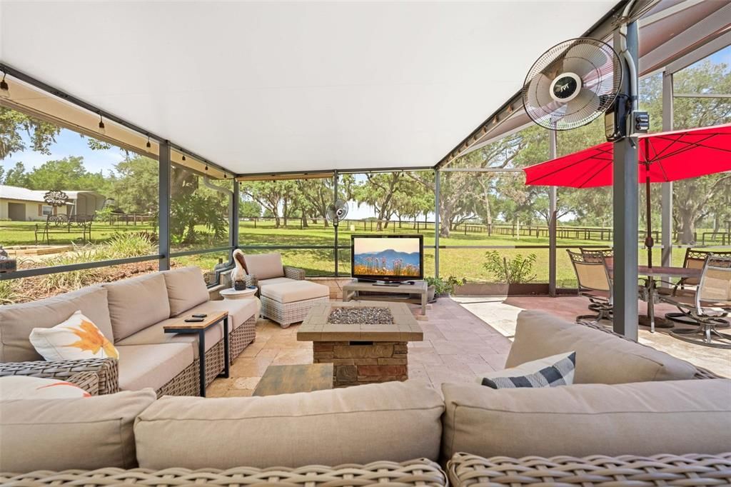 For Sale: $1,083,000 (3 beds, 2 baths, 1918 Square Feet)