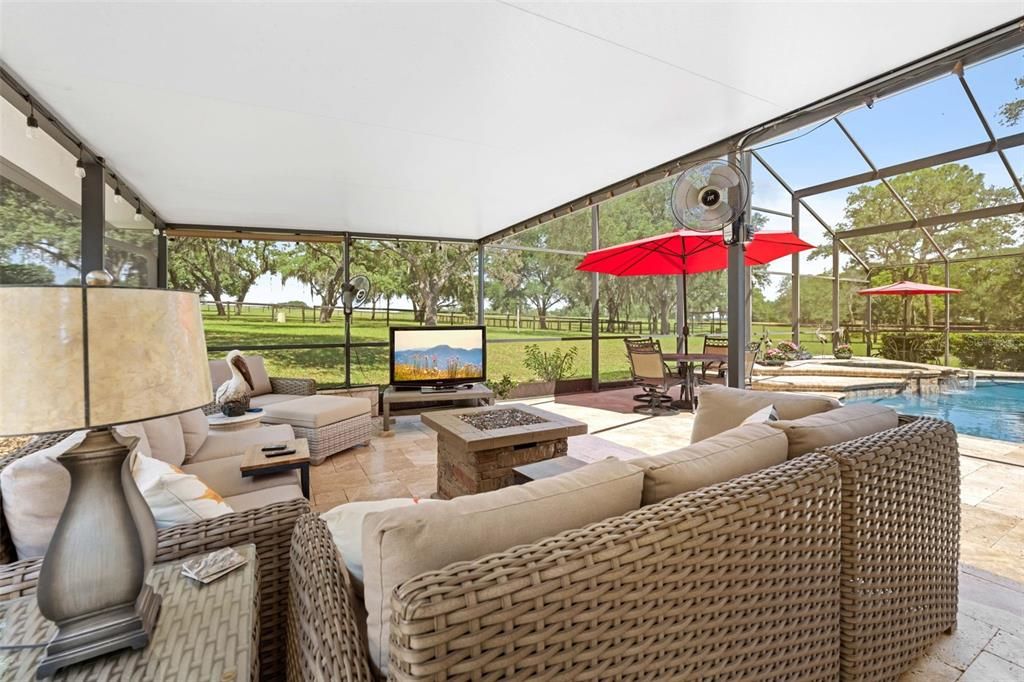 For Sale: $1,083,000 (3 beds, 2 baths, 1918 Square Feet)