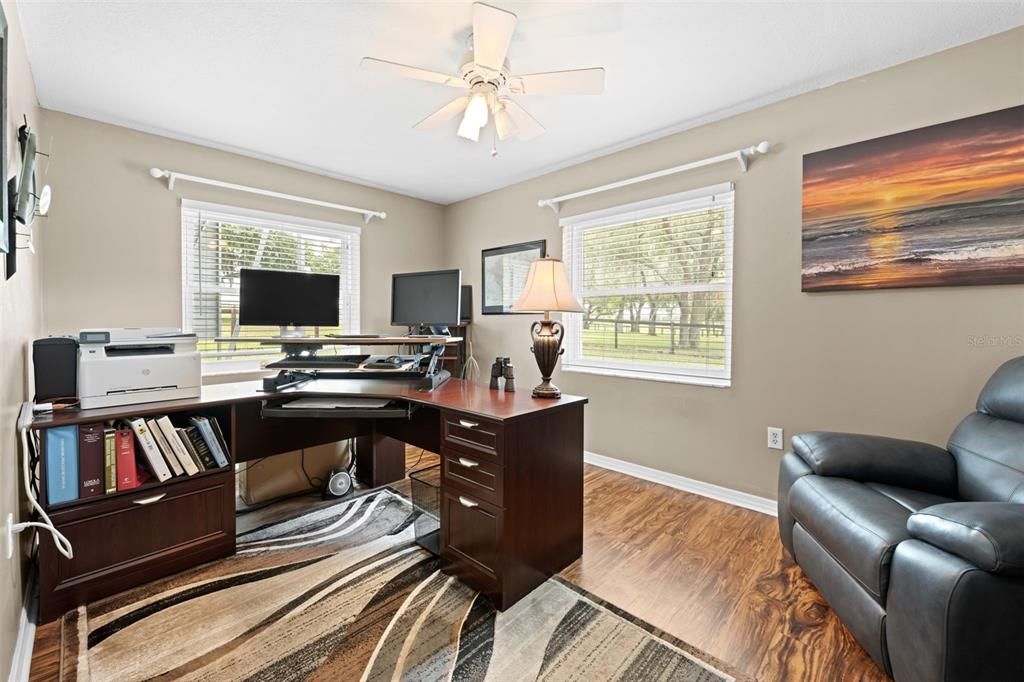 For Sale: $1,083,000 (3 beds, 2 baths, 1918 Square Feet)
