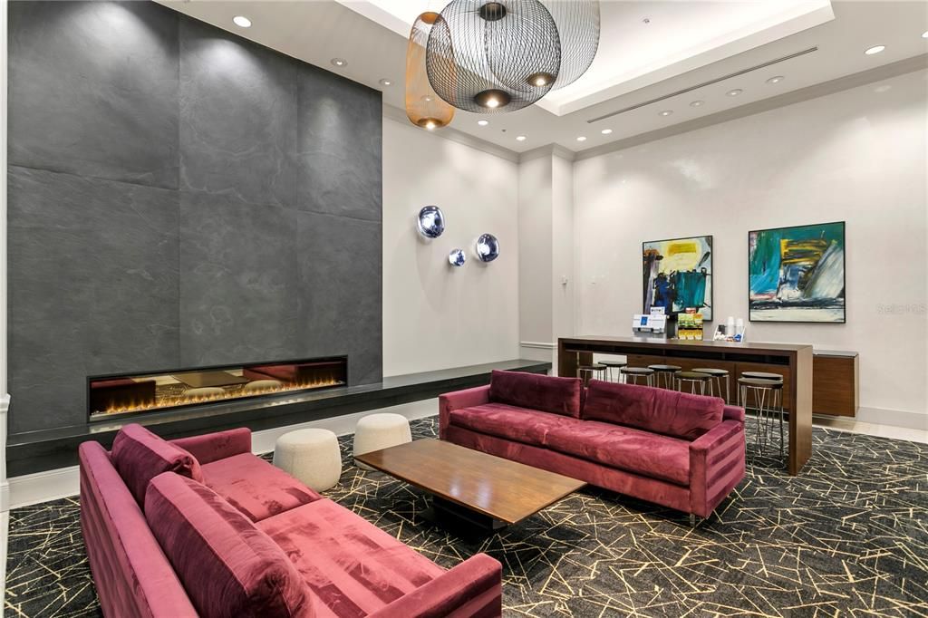 For Sale: $1,495,000 (3 beds, 3 baths, 2400 Square Feet)