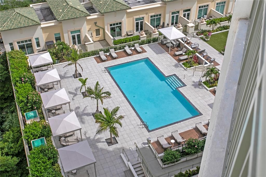 For Sale: $1,495,000 (3 beds, 3 baths, 2400 Square Feet)