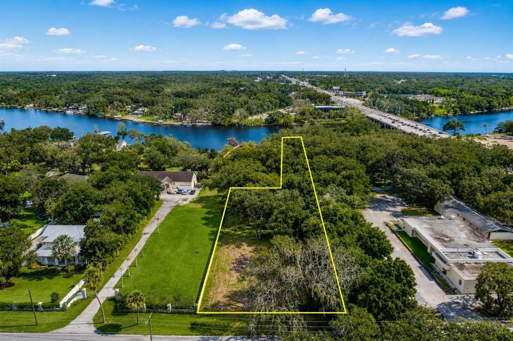 На продажу: $350,000 (1.12 acres)