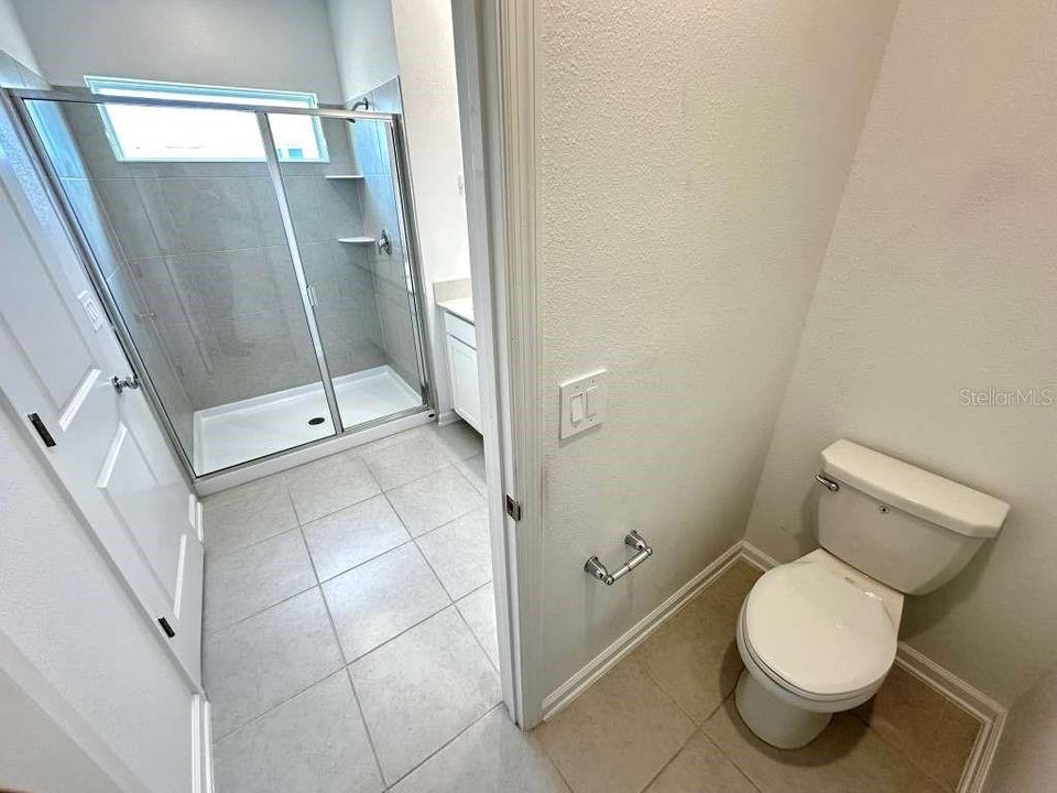 En Renta: $2,400 (3 camas, 2 baños, 1834 Pies cuadrados)