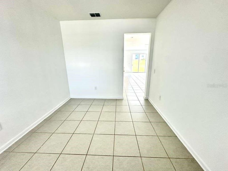 En Renta: $2,400 (3 camas, 2 baños, 1834 Pies cuadrados)