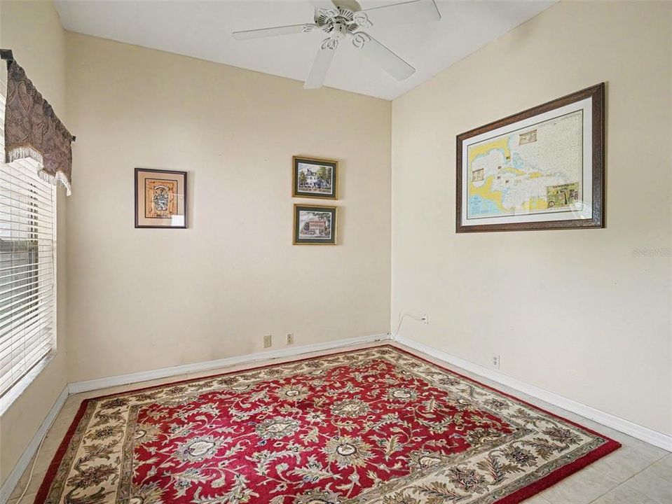 For Sale: $325,000 (2 beds, 2 baths, 1626 Square Feet)