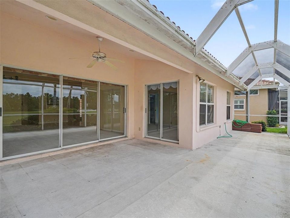 For Sale: $325,000 (2 beds, 2 baths, 1626 Square Feet)