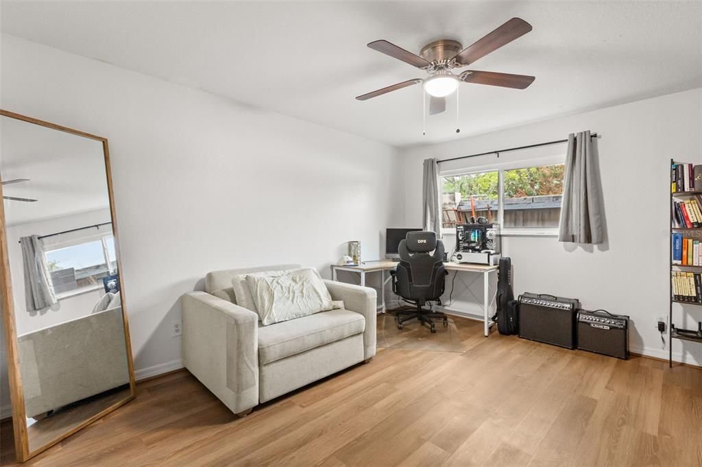 For Sale: $340,000 (3 beds, 2 baths, 1743 Square Feet)