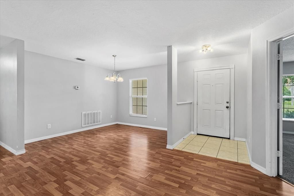 For Sale: $415,000 (4 beds, 2 baths, 2161 Square Feet)