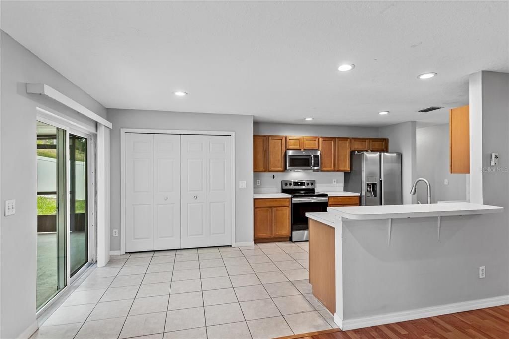 For Sale: $415,000 (4 beds, 2 baths, 2161 Square Feet)