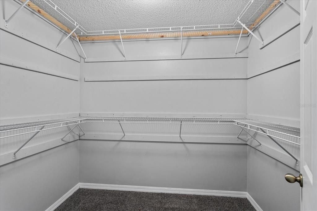 For Sale: $415,000 (4 beds, 2 baths, 2161 Square Feet)