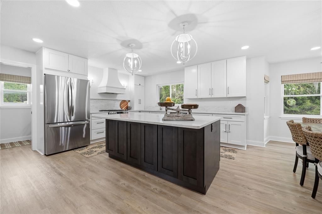 For Sale: $679,999 (3 beds, 2 baths, 2236 Square Feet)