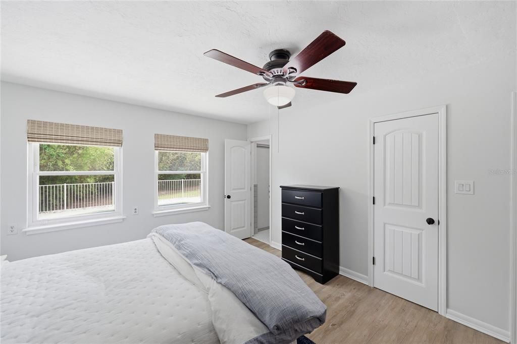 For Sale: $679,999 (3 beds, 2 baths, 2236 Square Feet)