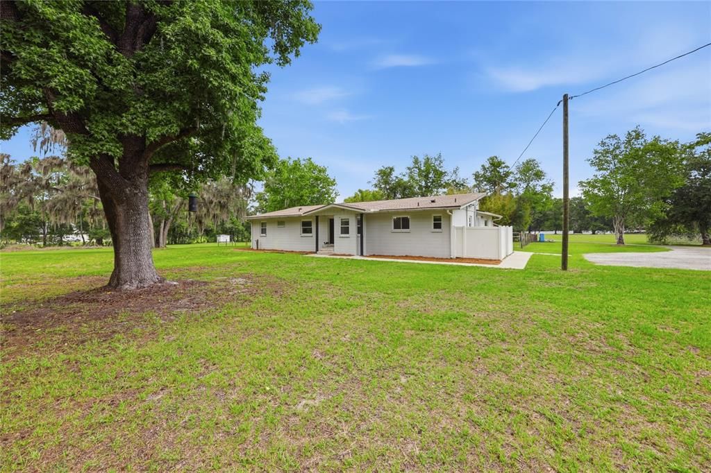 For Sale: $679,999 (3 beds, 2 baths, 2236 Square Feet)
