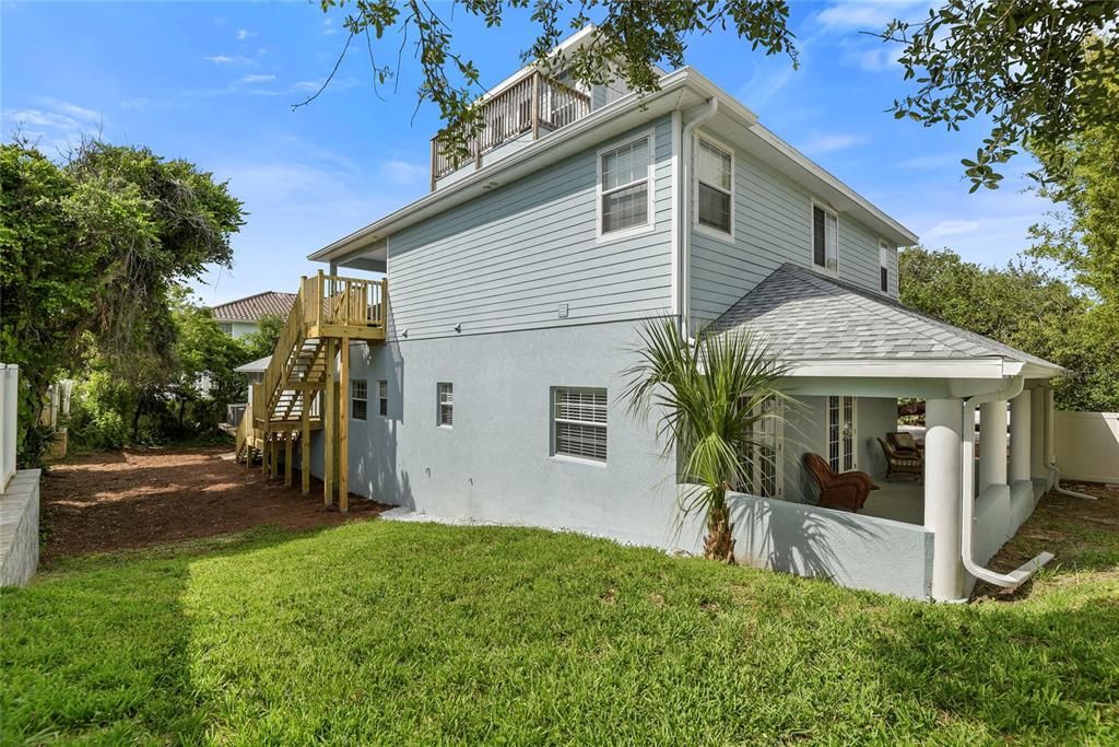 For Sale: $1,095,000 (3 beds, 2 baths, 2830 Square Feet)