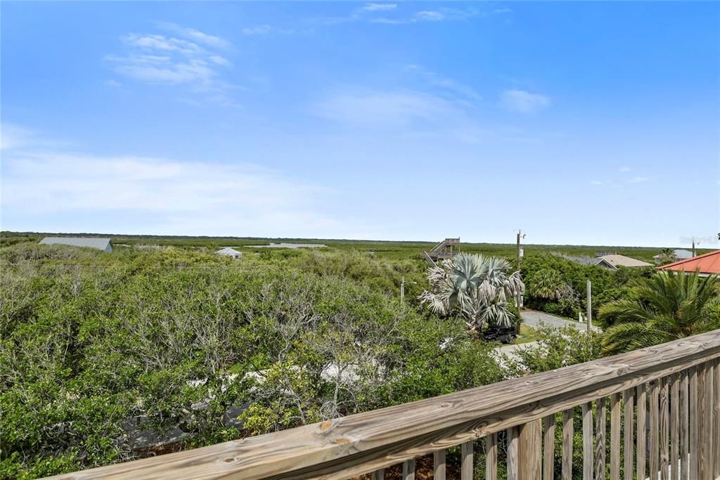 For Sale: $1,095,000 (3 beds, 2 baths, 2830 Square Feet)