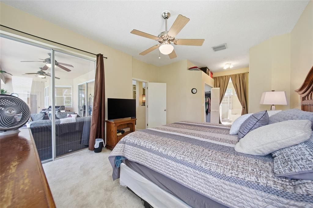 For Sale: $459,000 (3 beds, 2 baths, 1860 Square Feet)