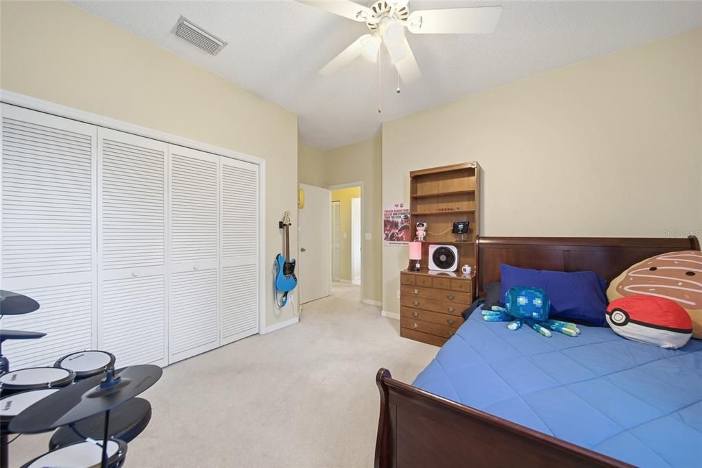 For Sale: $459,000 (3 beds, 2 baths, 1860 Square Feet)