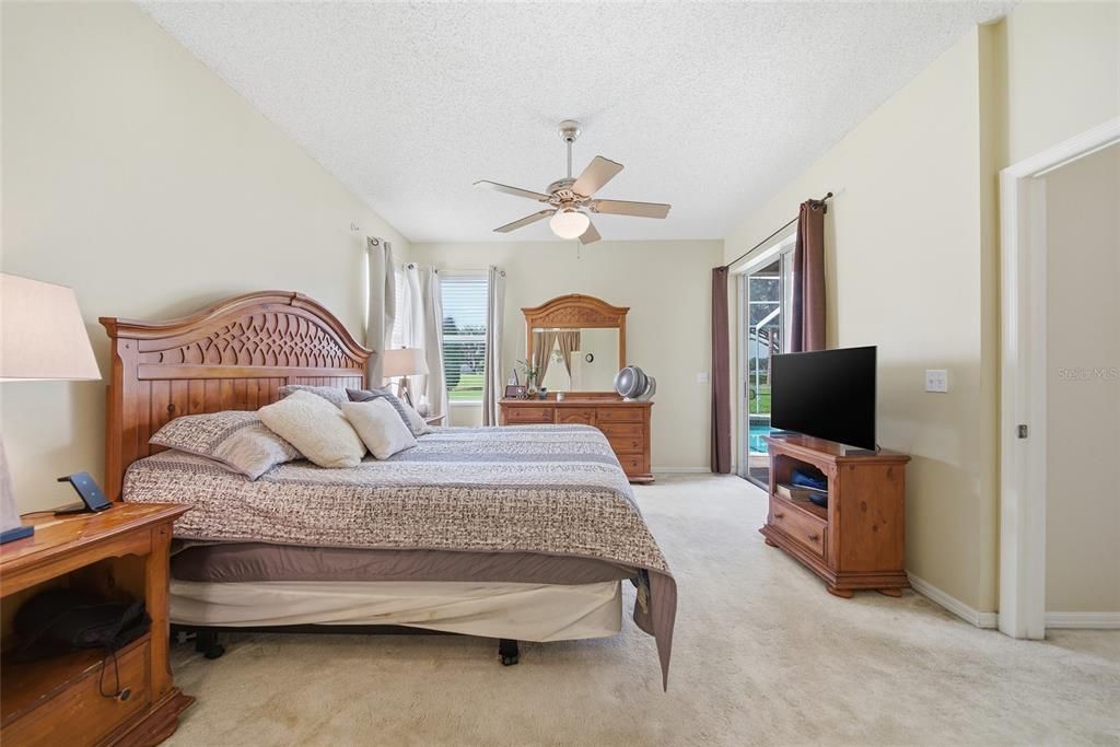 For Sale: $459,000 (3 beds, 2 baths, 1860 Square Feet)
