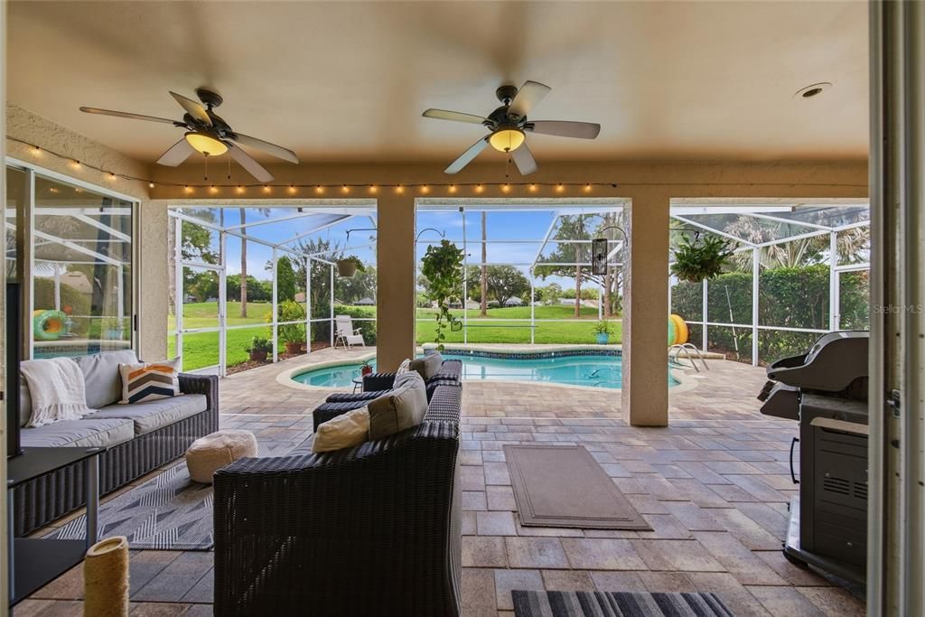 For Sale: $459,000 (3 beds, 2 baths, 1860 Square Feet)