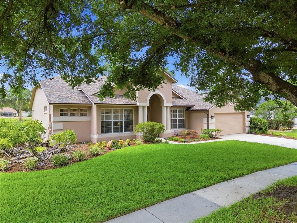 For Sale: $459,000 (3 beds, 2 baths, 1860 Square Feet)