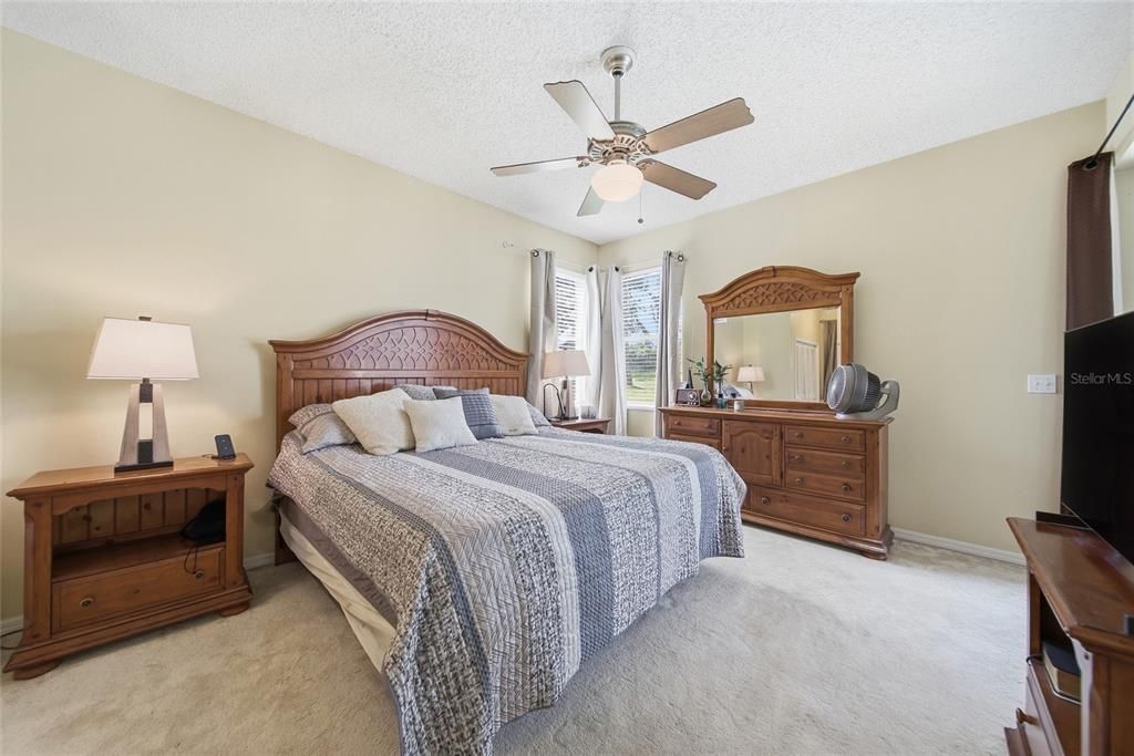 For Sale: $459,000 (3 beds, 2 baths, 1860 Square Feet)