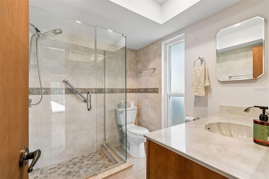 For Sale: $584,916 (3 beds, 2 baths, 1893 Square Feet)
