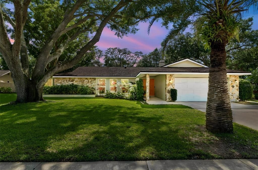 For Sale: $584,916 (3 beds, 2 baths, 1893 Square Feet)
