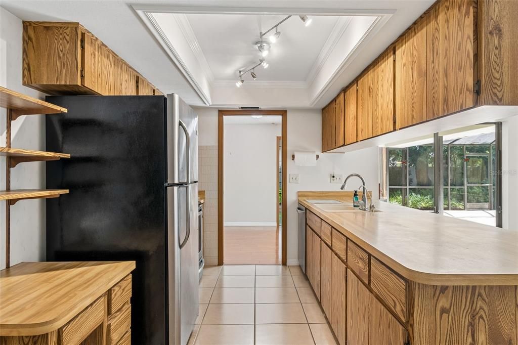 For Sale: $584,916 (3 beds, 2 baths, 1893 Square Feet)
