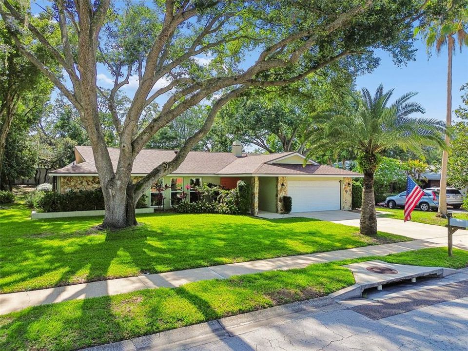 For Sale: $584,916 (3 beds, 2 baths, 1893 Square Feet)