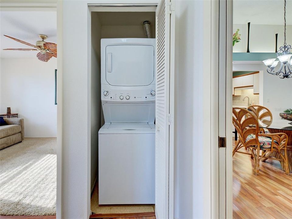 En Venta: $299,000 (3 camas, 2 baños, 1314 Pies cuadrados)