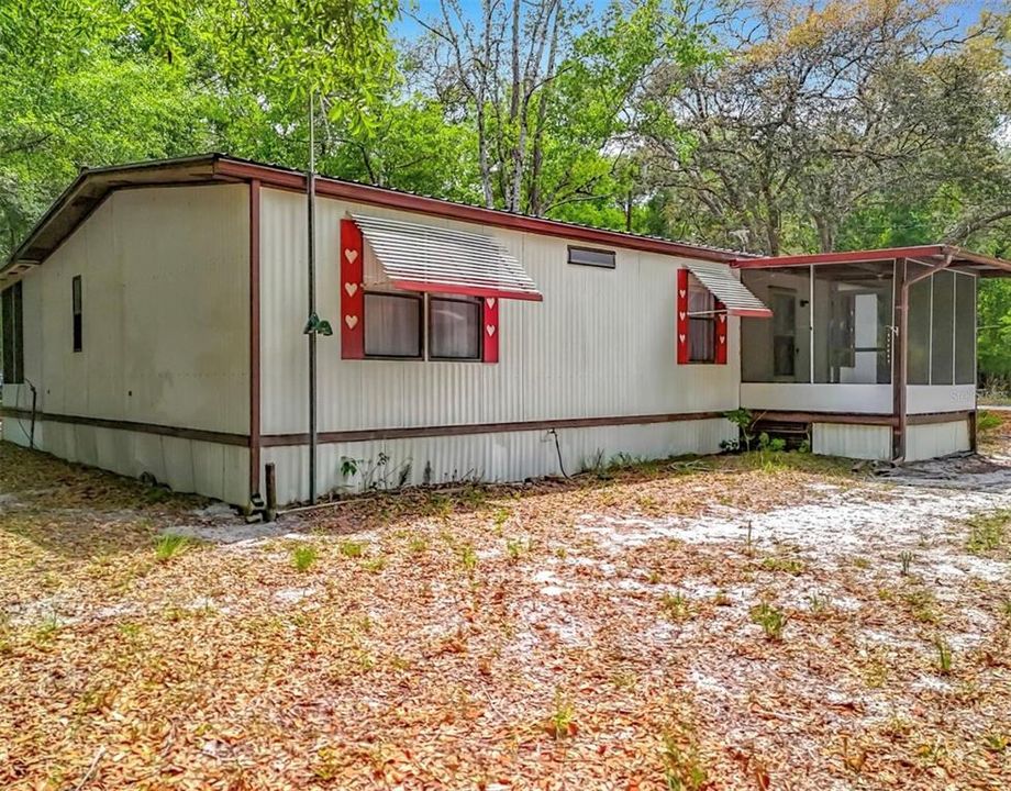 Recently Sold: $138,500 (2 beds, 2 baths, 960 Square Feet)