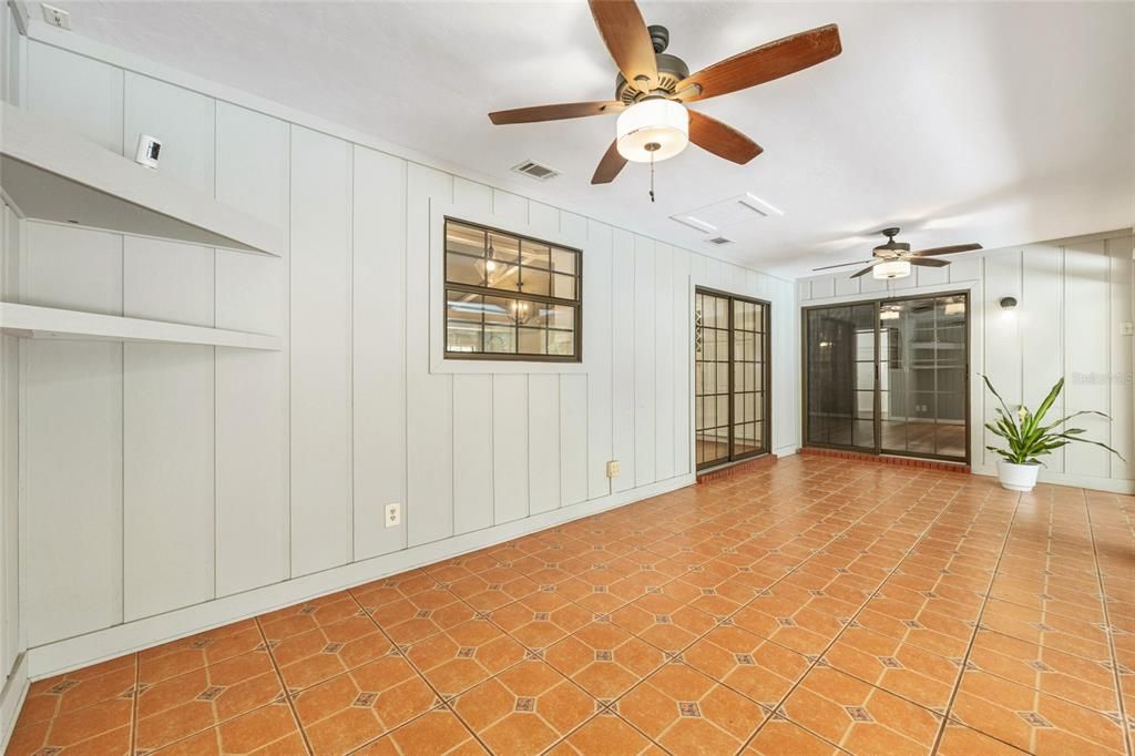 For Sale: $515,000 (3 beds, 2 baths, 2252 Square Feet)