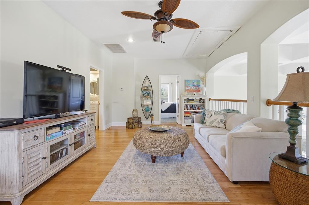 En Venta: $1,350,000 (3 camas, 3 baños, 2936 Pies cuadrados)