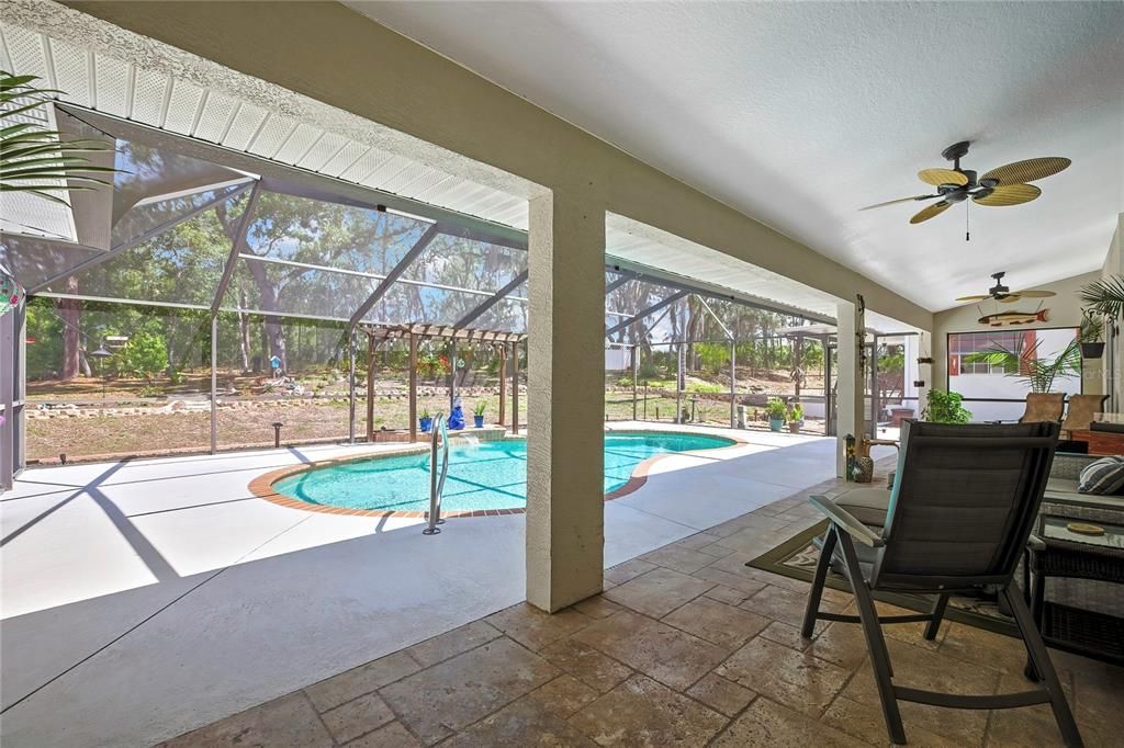 For Sale: $779,000 (4 beds, 3 baths, 2215 Square Feet)