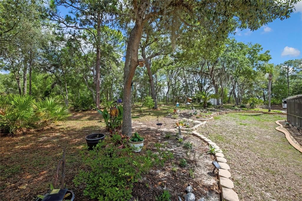 For Sale: $779,000 (4 beds, 3 baths, 2215 Square Feet)