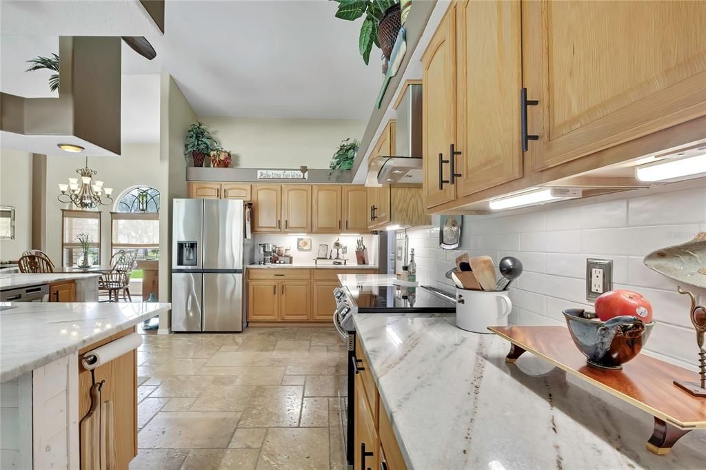 For Sale: $779,000 (4 beds, 3 baths, 2215 Square Feet)