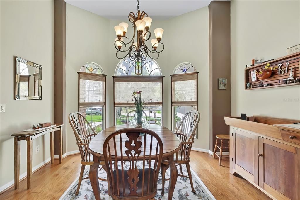For Sale: $779,000 (4 beds, 3 baths, 2215 Square Feet)
