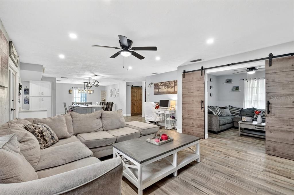For Sale: $450,000 (5 beds, 2 baths, 2248 Square Feet)