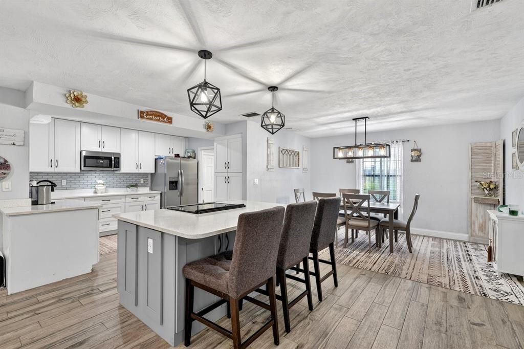 For Sale: $450,000 (5 beds, 2 baths, 2248 Square Feet)