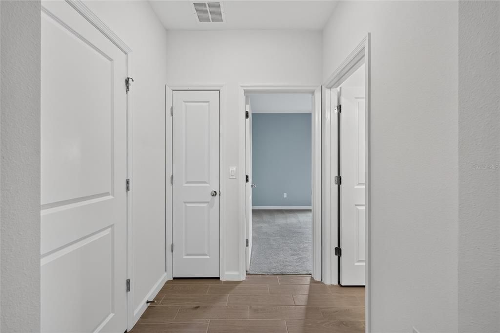 For Sale: $375,000 (4 beds, 3 baths, 2692 Square Feet)