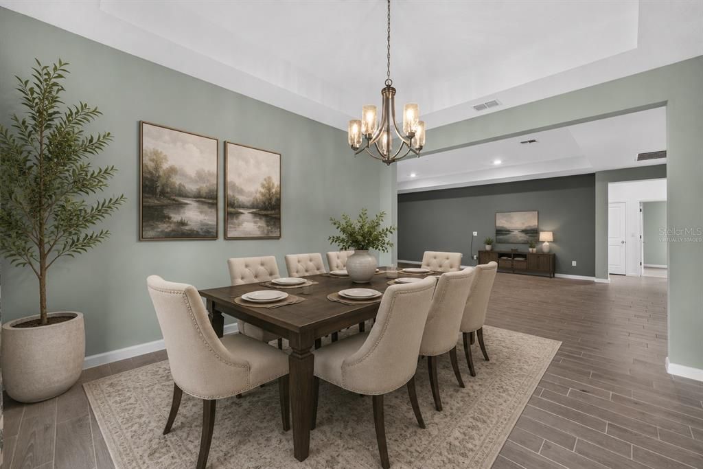 For Sale: $375,000 (4 beds, 3 baths, 2692 Square Feet)