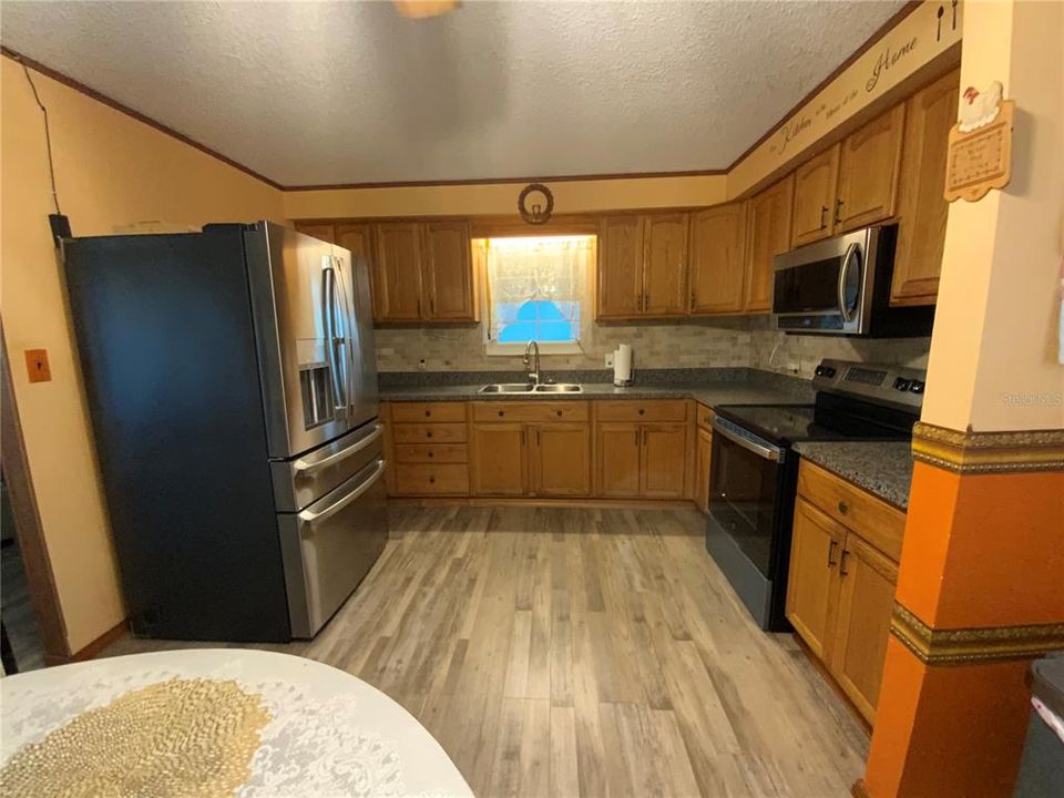 En Venta: $180,000 (2 camas, 2 baños, 1088 Pies cuadrados)