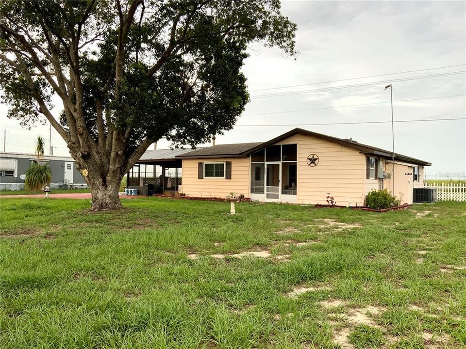 En Venta: $180,000 (2 camas, 2 baños, 1088 Pies cuadrados)